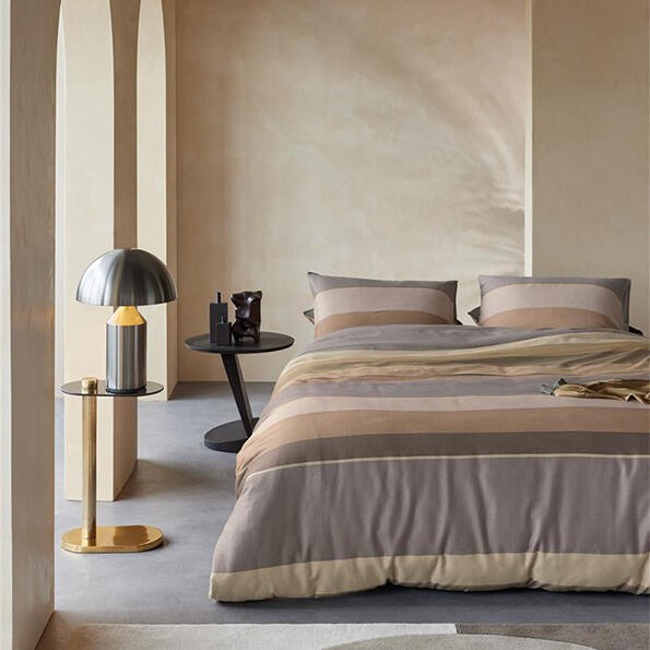 Well-Fair_0022_Sequins_Grey_NL_UV_140x200-220_0