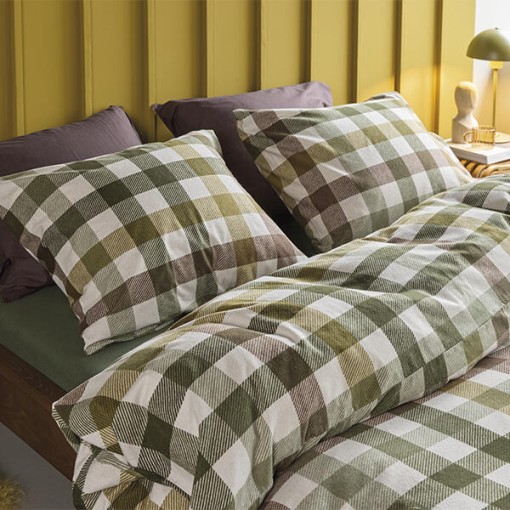 Well-Fair_0012s_0000_Sem_060_productmood_1